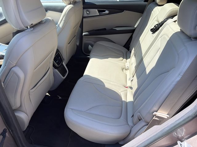 Used 2020 Lincoln Nautilus Reserve w/ Equipment Group 202A AWD/4WD image 22