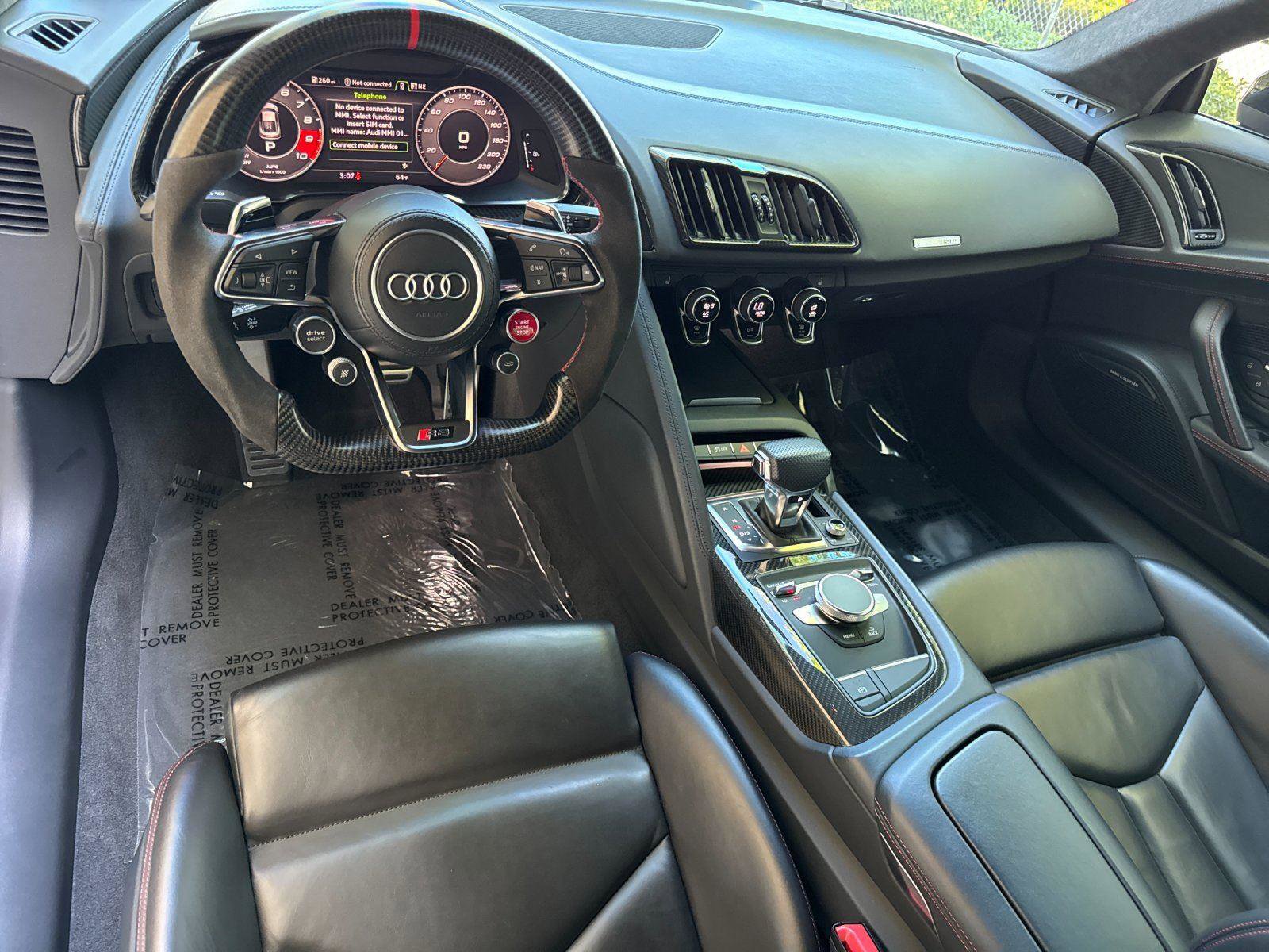 Used 2022 Audi R8 V10 w/ Premium Package RWD image 12