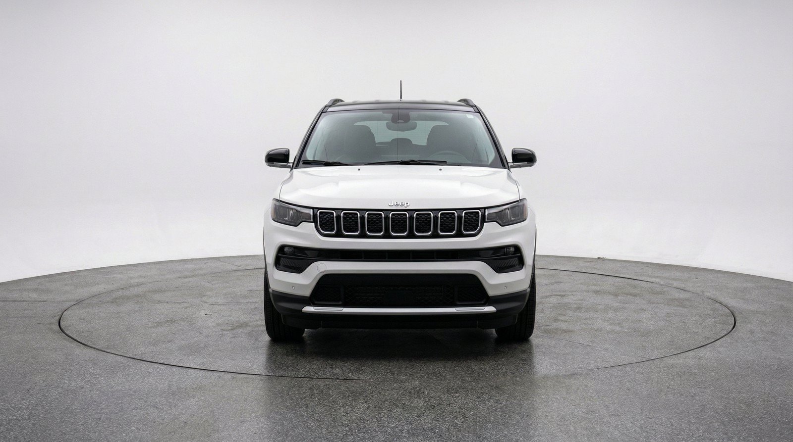 Used 2025 Jeep Compass Limited AWD/4WD image 2