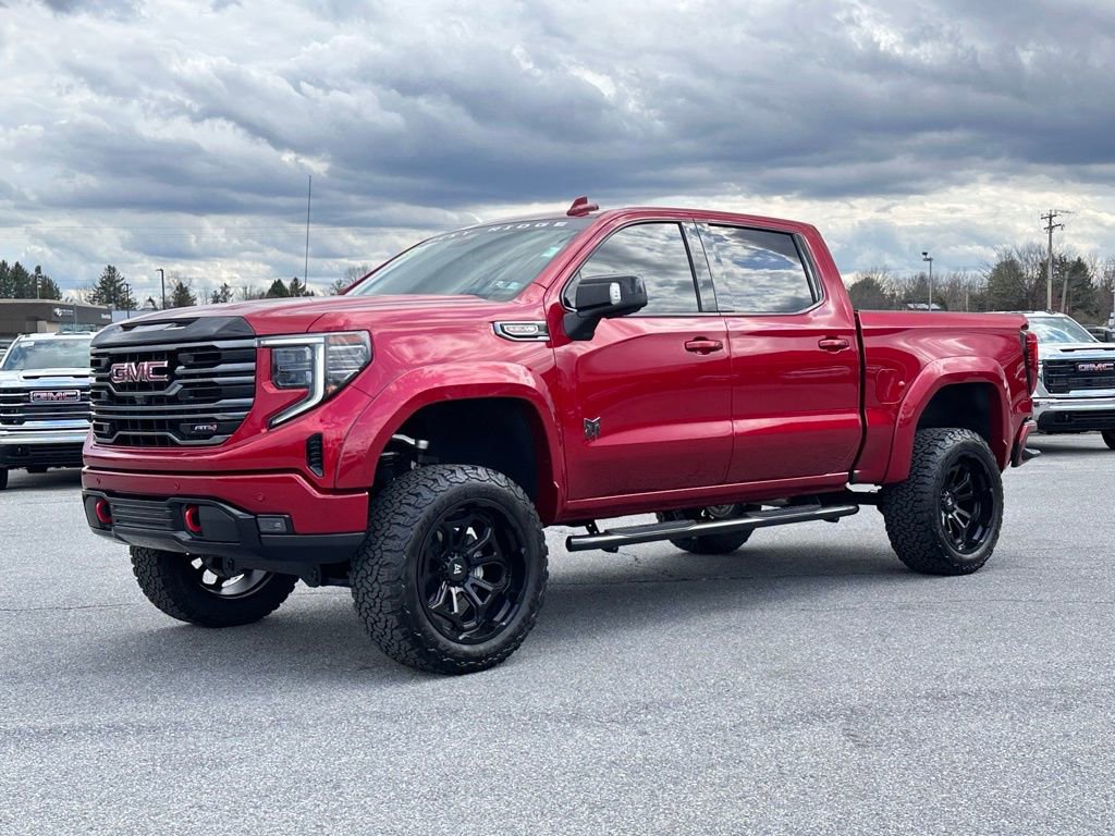 Used 2025 GMC Sierra 1500 AT4 w/ AT4 Premium Package image 2