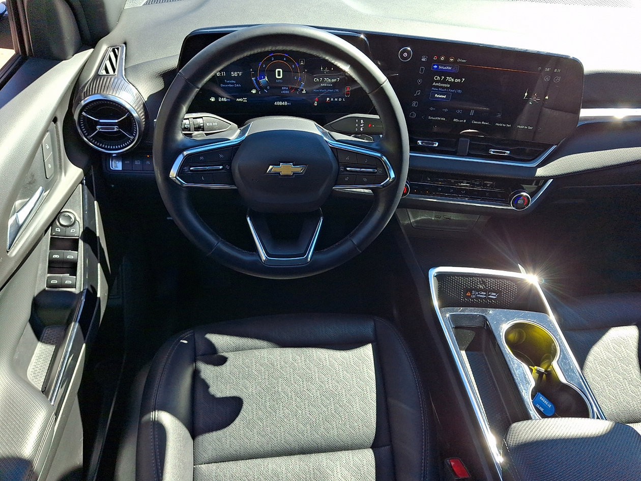 Used 2025 Chevrolet Equinox LT w/ Convenience Package II AWD/4WD image 11