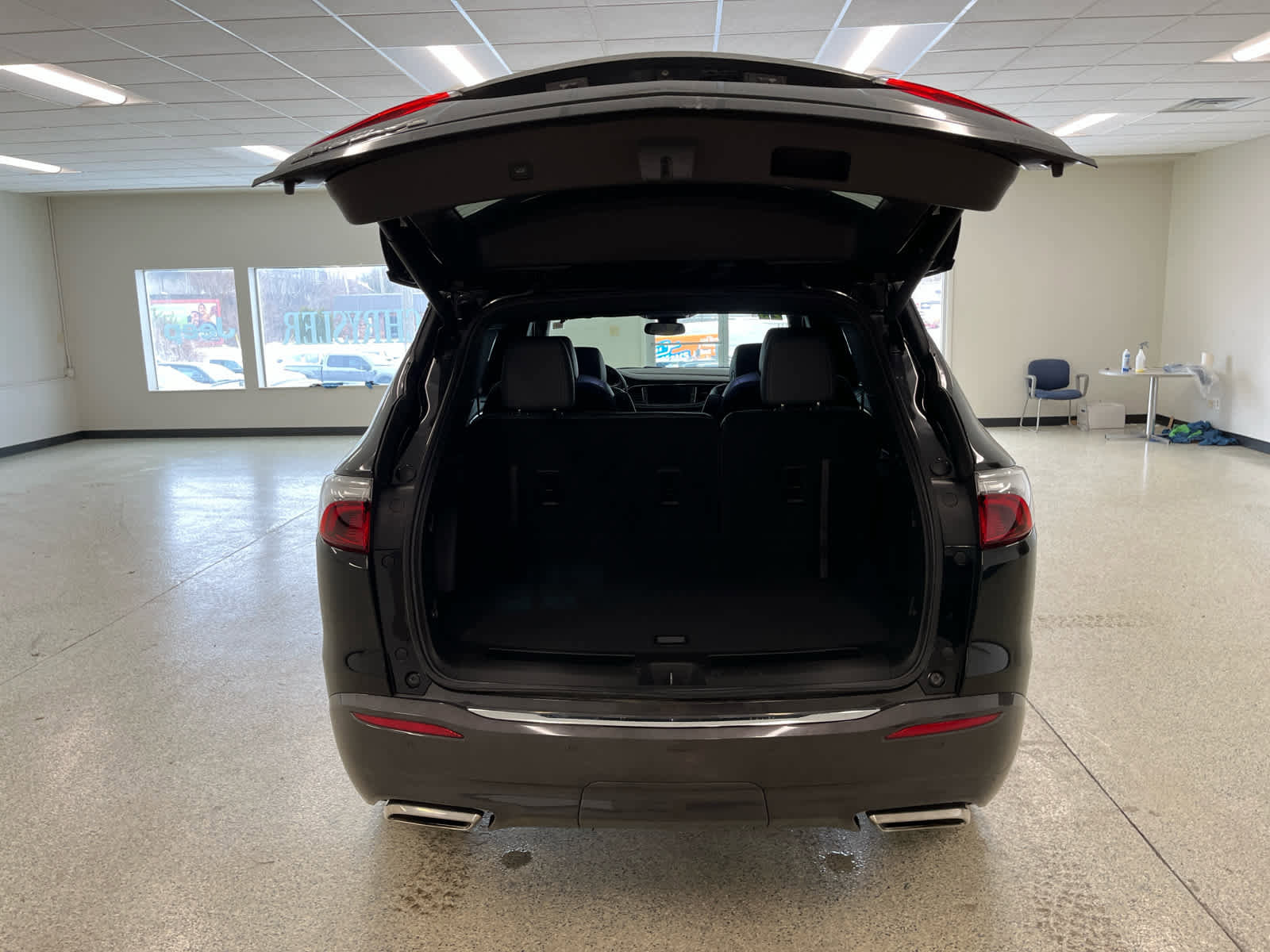 Used 2023 Buick Enclave Essence w/ Experience Buick Package image 13