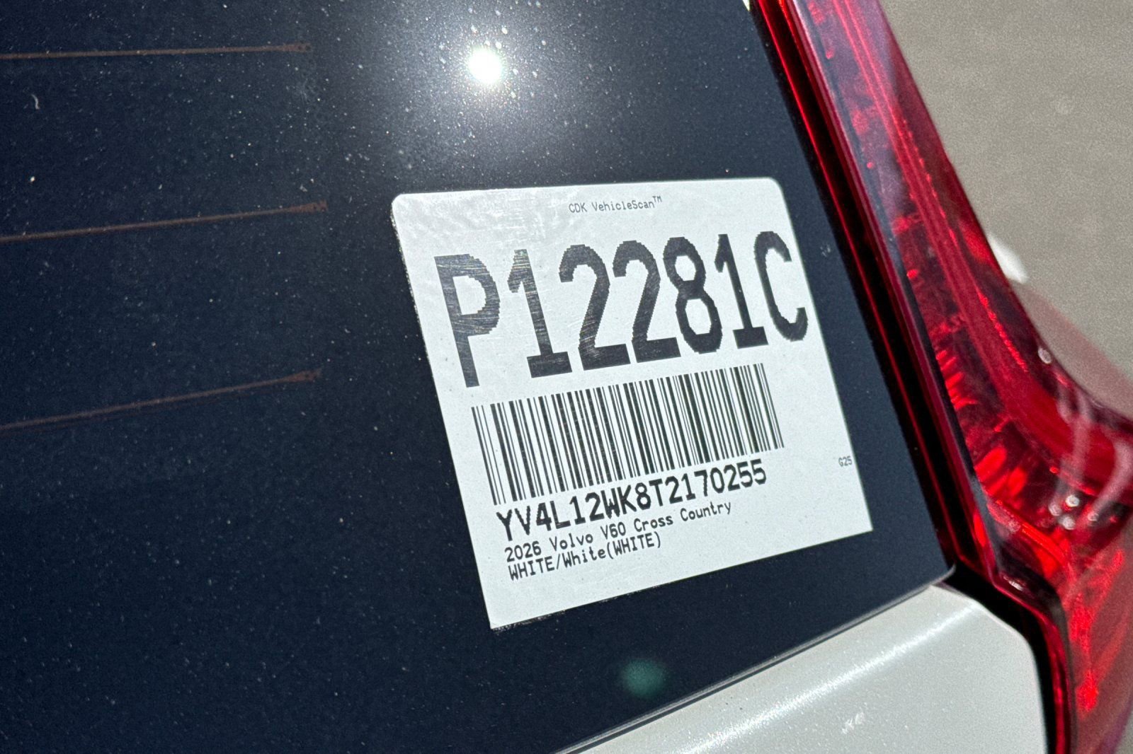 Certified 2026 Volvo V60 B5 Cross Country Plus w/ Climate Package AWD/4WD image 35