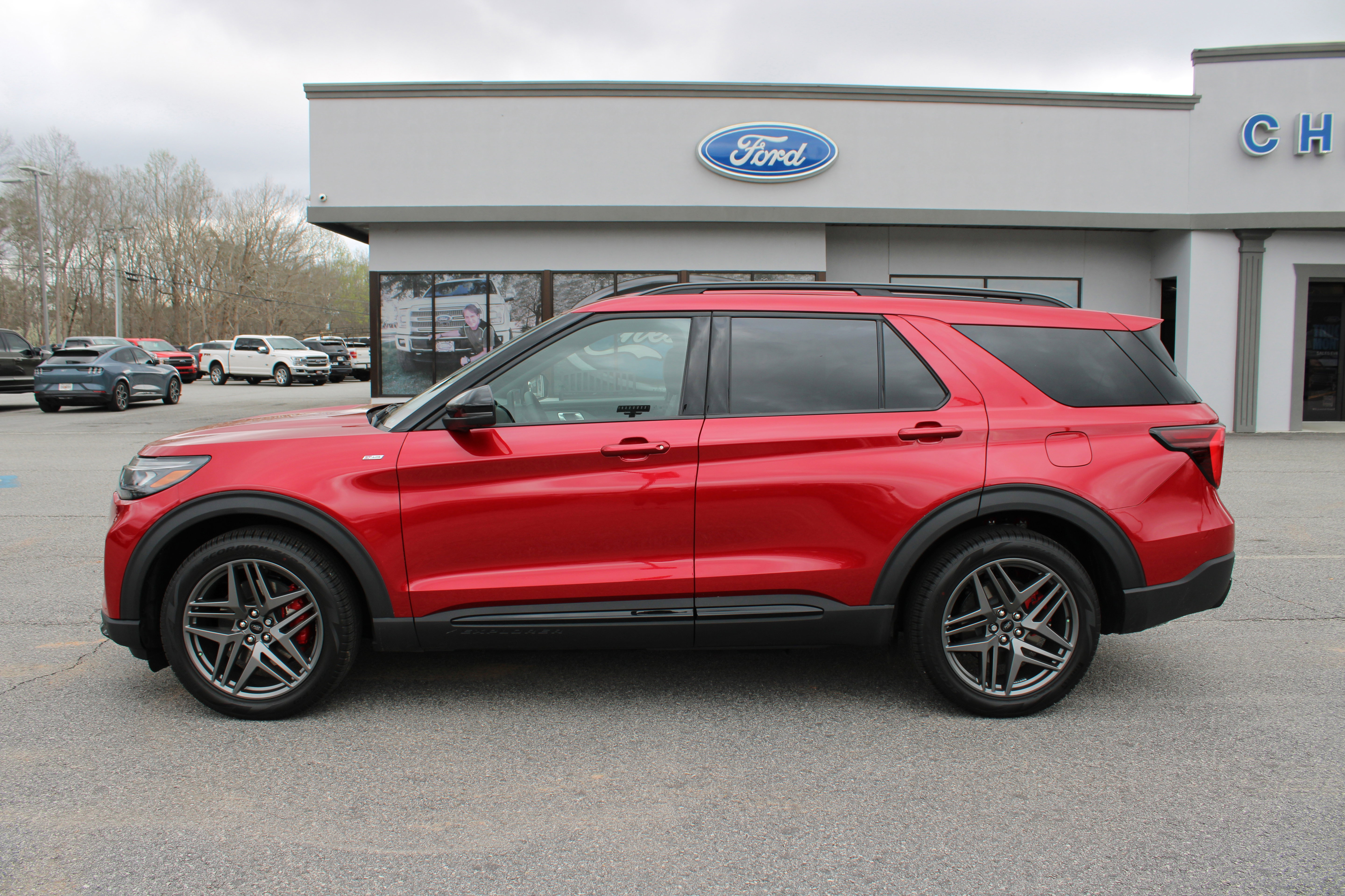 Used 2026 Ford Explorer ST-Line w/ ST-Line Street Pack