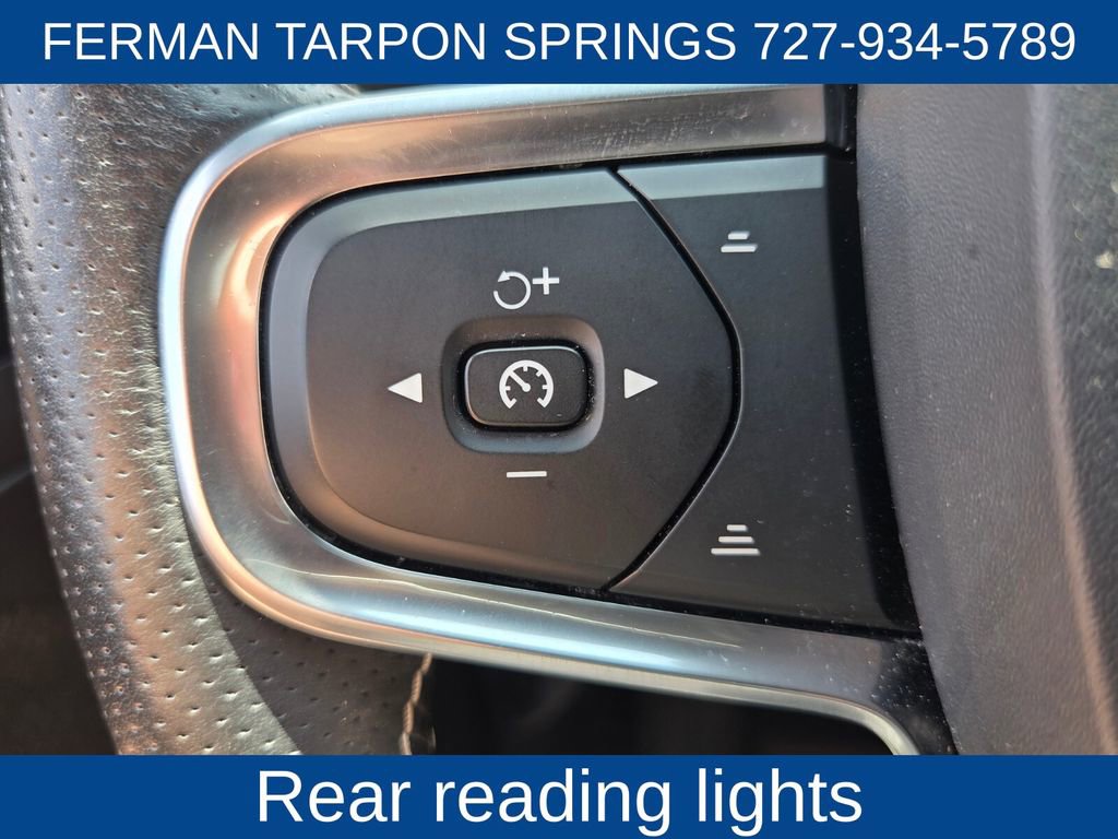 Used 2020 Volvo XC40 T4 R-Design w/ Protection Package Premier image 31