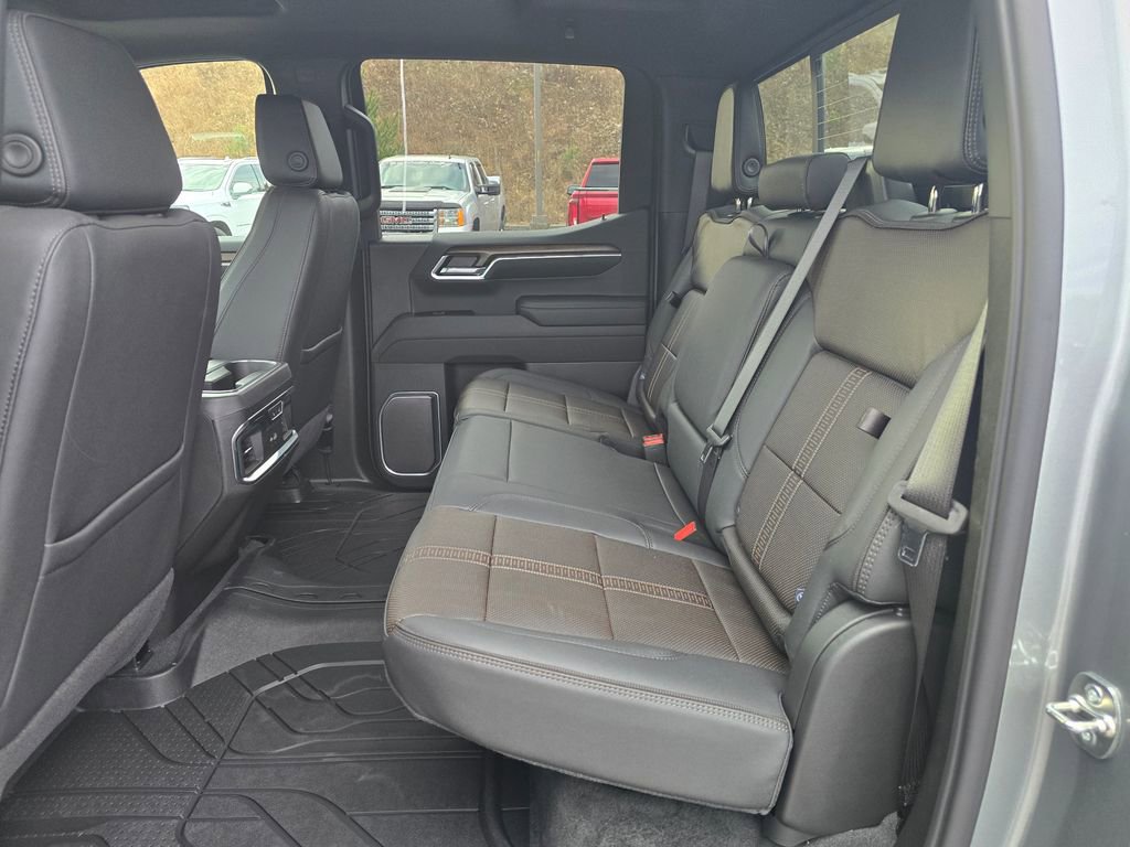 New 2026 Chevrolet Silverado 1500 High Country AWD/4WD image 11