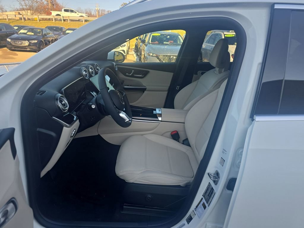 New 2026 Mercedes-Benz GLC 300 4MATIC image 9