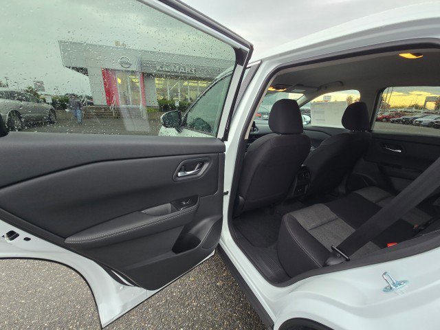 New 2026 Nissan Rogue SV w/ Cold Weather Package image 18