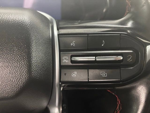 Used 2023 Chevrolet Colorado Z71 w/ Z71 Convenience Package 2 AWD/4WD image 25