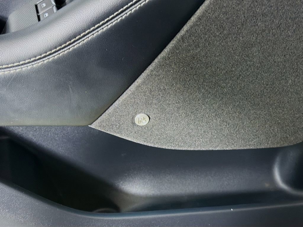 Used 2021 Ford Mustang Mach-E Premium image 23
