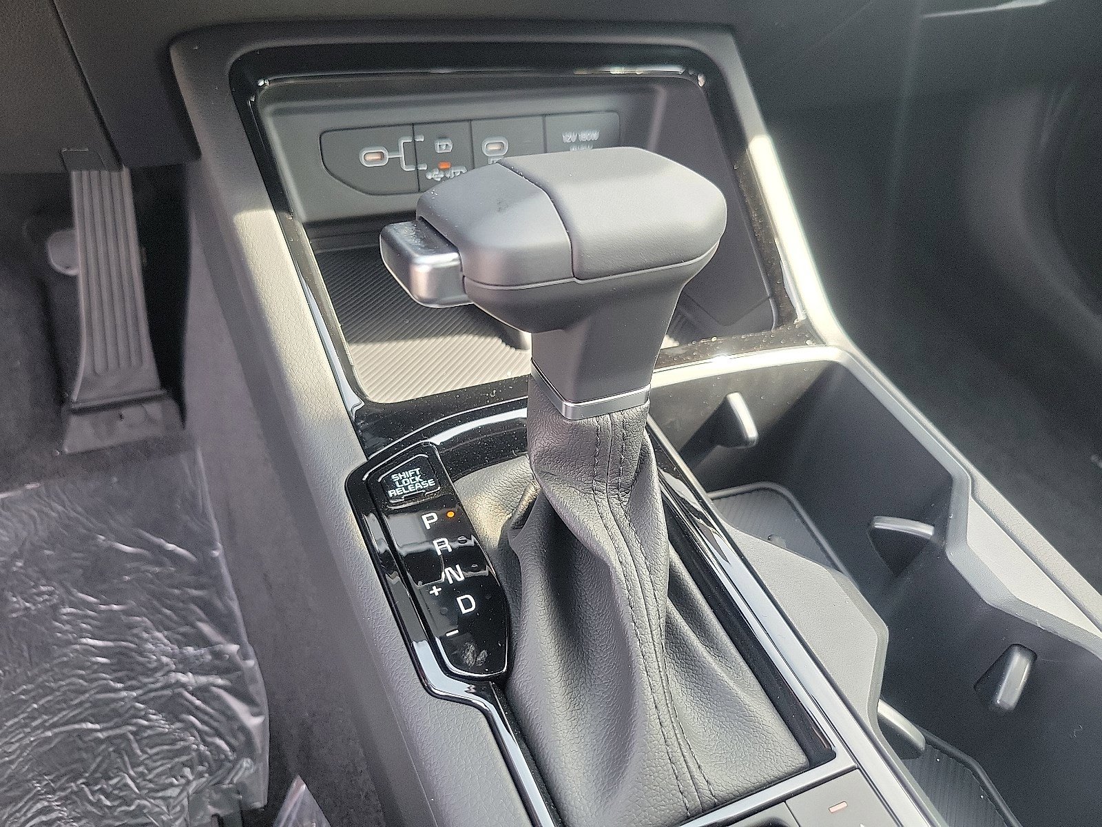 New 2025 Kia K5 EX image 10