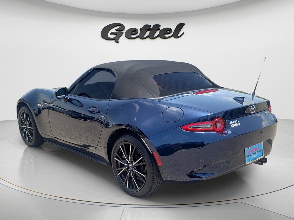 Used 2025 MAZDA MX-5 Miata Grand Touring RWD image 7