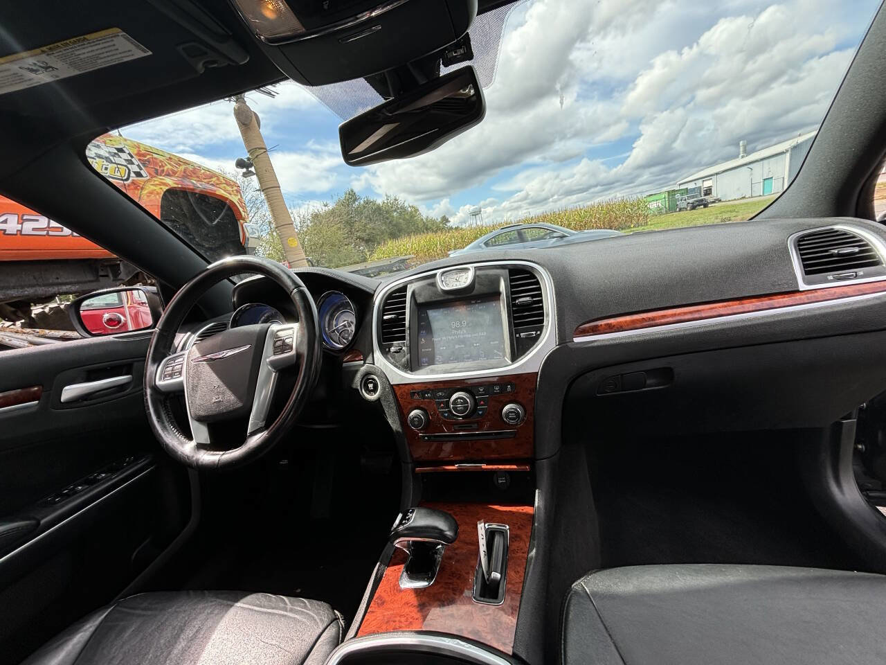 Used 2013 Chrysler 300 image 19