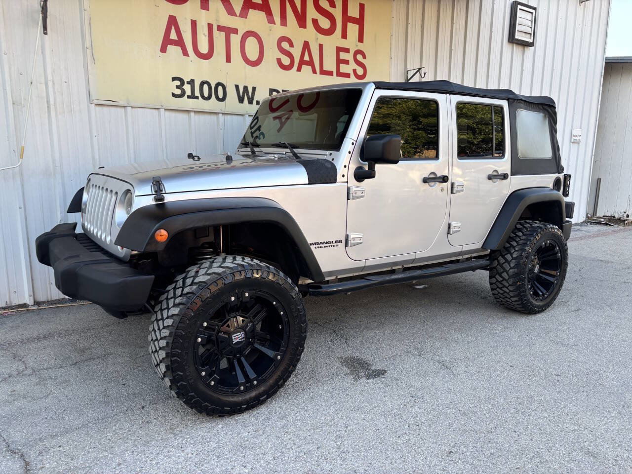 Used 2008 Jeep Wrangler Unlimited X image 9