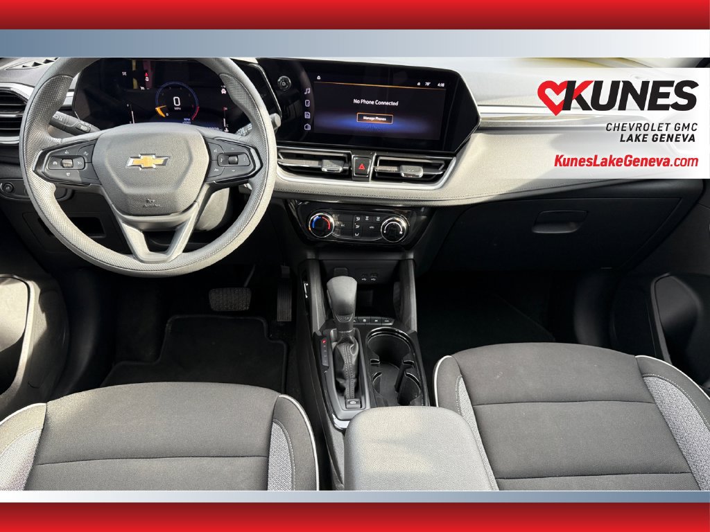 Used 2025 Chevrolet TrailBlazer LT AWD/4WD image 21
