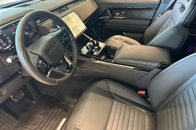 New 2026 Land Rover Range Rover Sport SV image 9