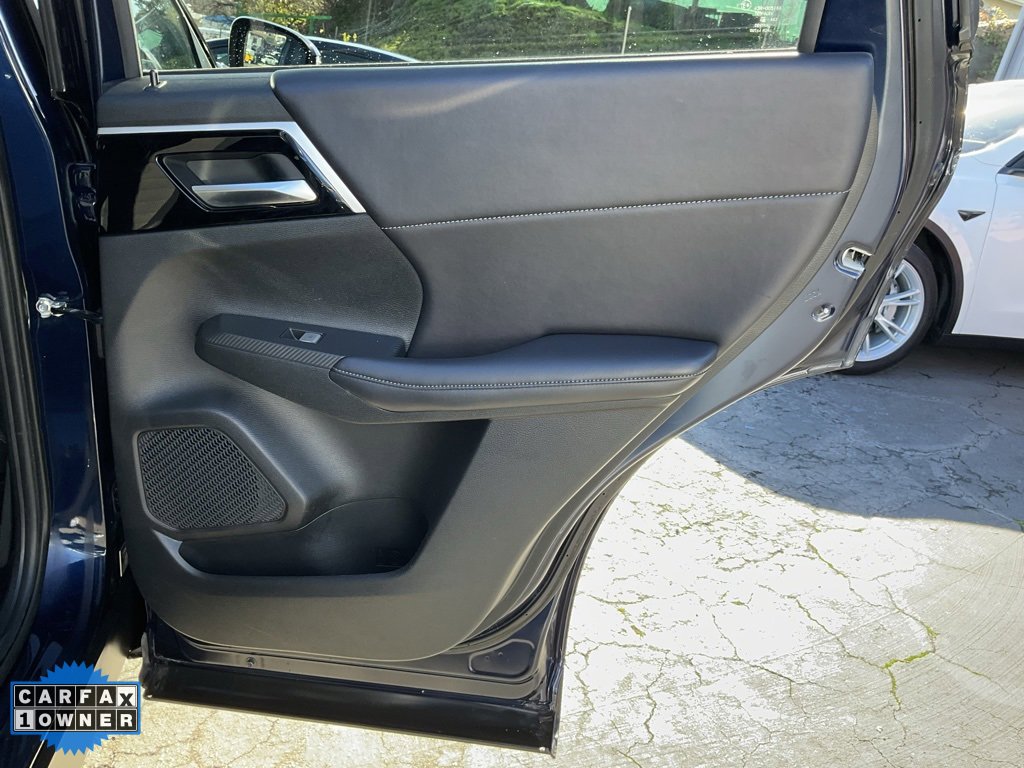 Used 2023 Mitsubishi Outlander SE image 64