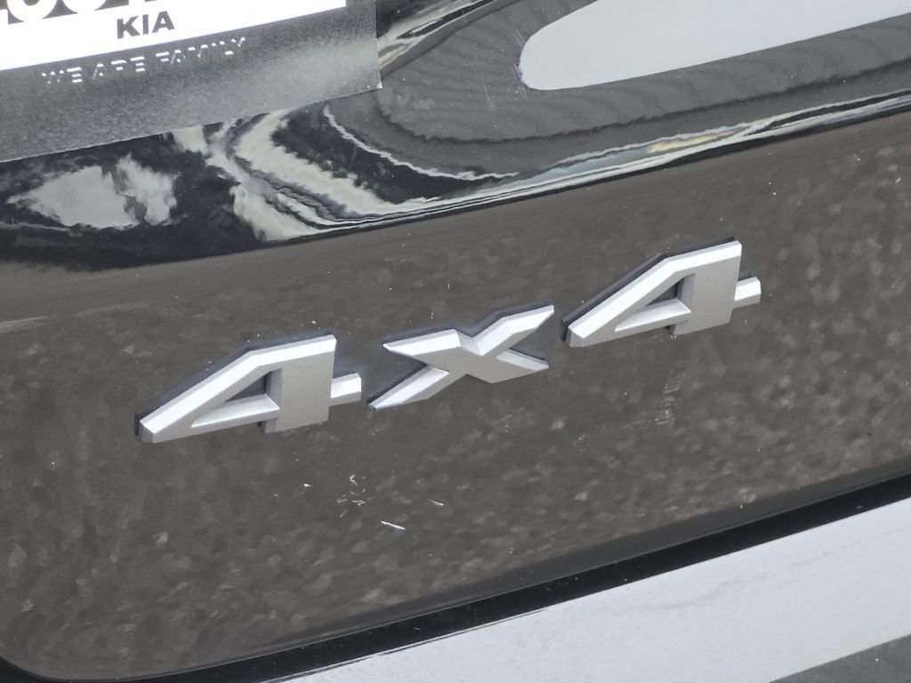 Used 2022 Jeep Compass Trailhawk image 3