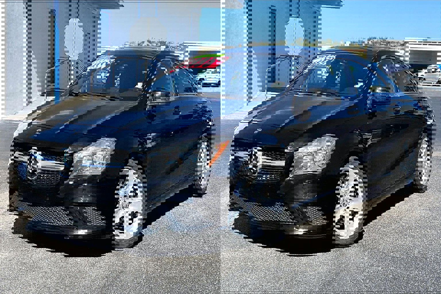 Used 2015 Mercedes-Benz CLA 250 image 2