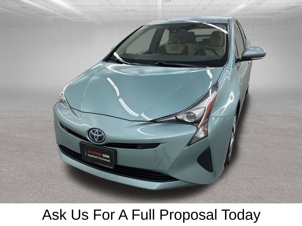 Used 2017 Toyota Prius Three image 7
