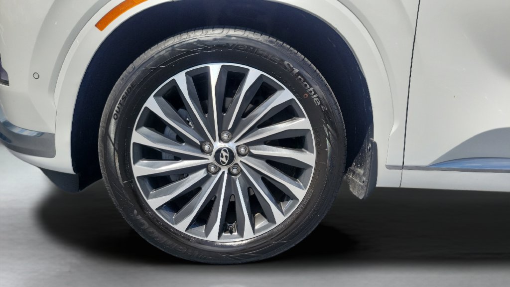Used 2023 Hyundai Palisade Calligraphy FWD image 10