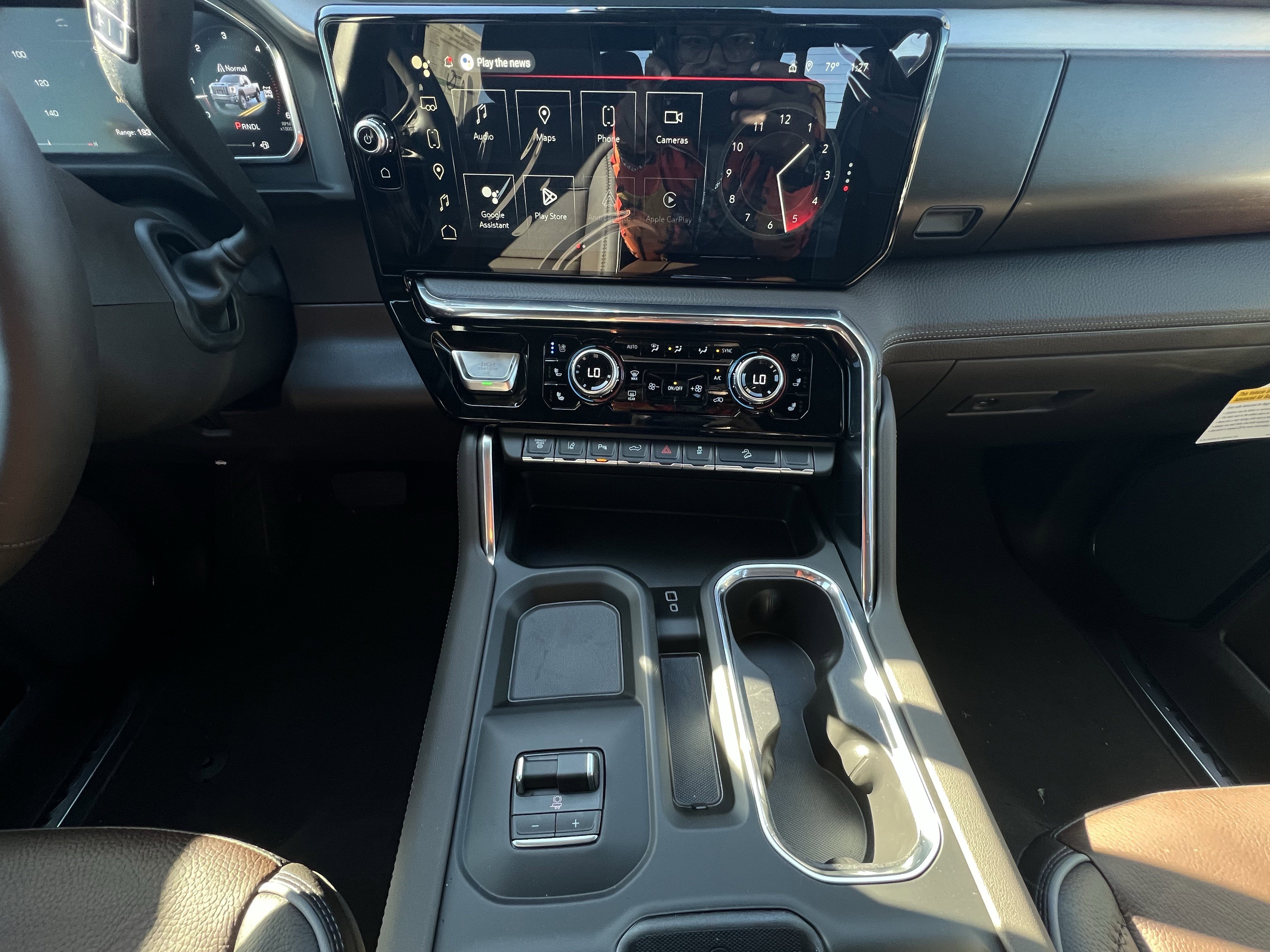 New 2026 GMC Sierra 2500 Denali w/ Denali Reserve Package image 16