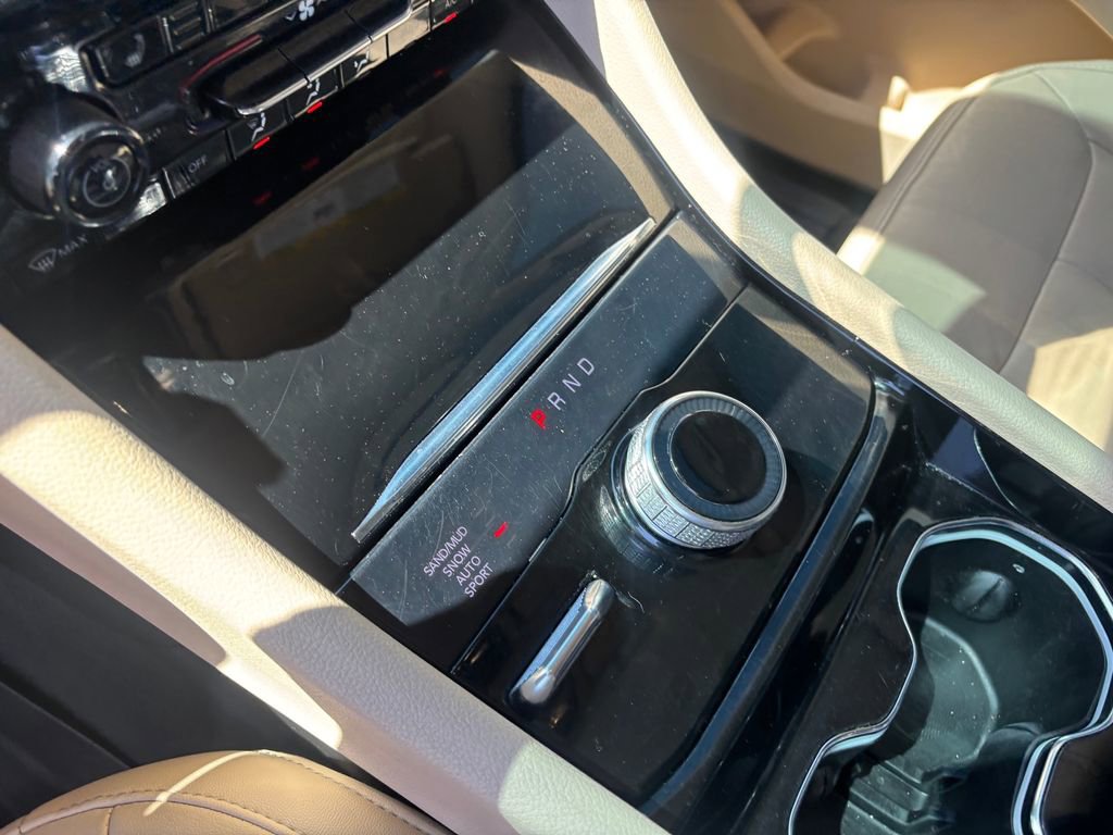 Used 2022 Jeep Grand Cherokee L Limited image 19