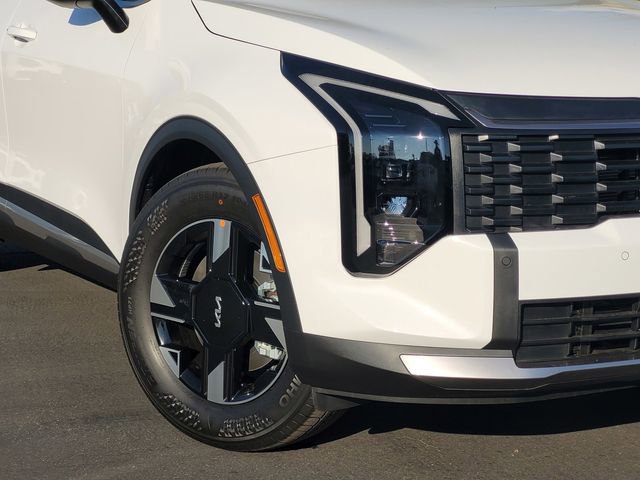 New 2026 Kia Sportage LX FWD image 3