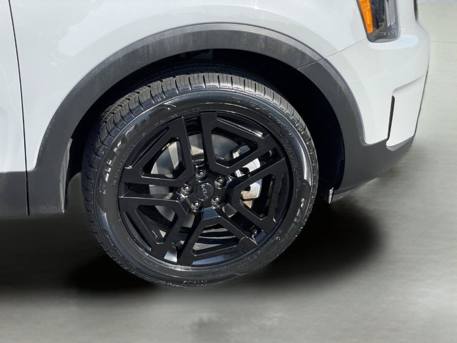 Used 2025 Kia Telluride EX X-Line AWD/4WD image 35