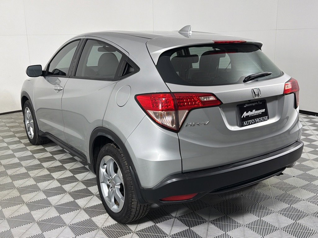 Used 2016 Honda HR-V LX image 6