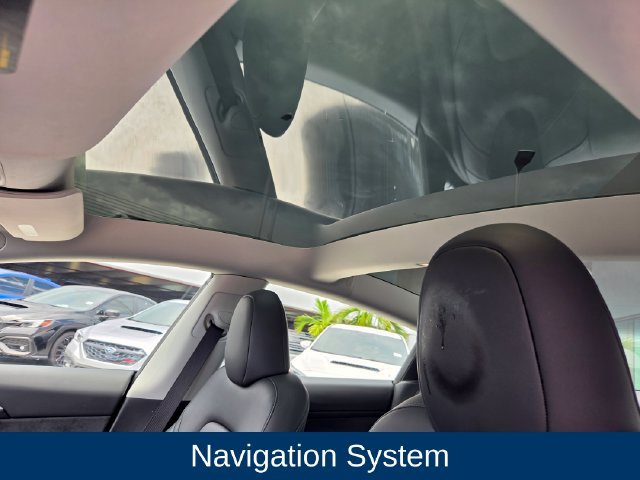 Used 2023 Tesla Model 3 Standard Range RWD image 6