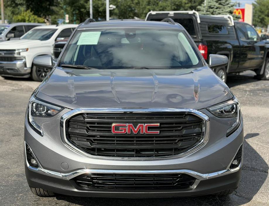 Used 2021 GMC Terrain SLE w/ Driver Convenience Package AWD/4WD image 2