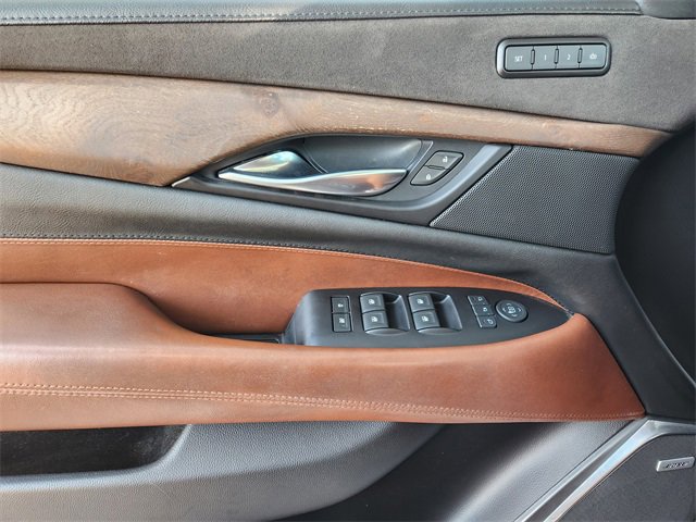 Used 2019 Cadillac Escalade ESV Premium Luxury image 24