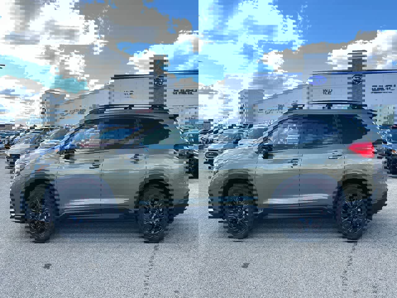 Certified 2025 Subaru Ascent Bronze Edition image 10