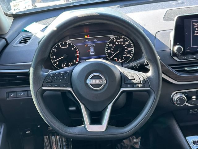 Used 2024 Nissan Altima 2.5 SV image 20