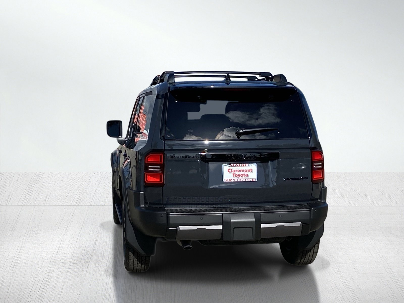 New 2026 Toyota Land Cruiser image 4