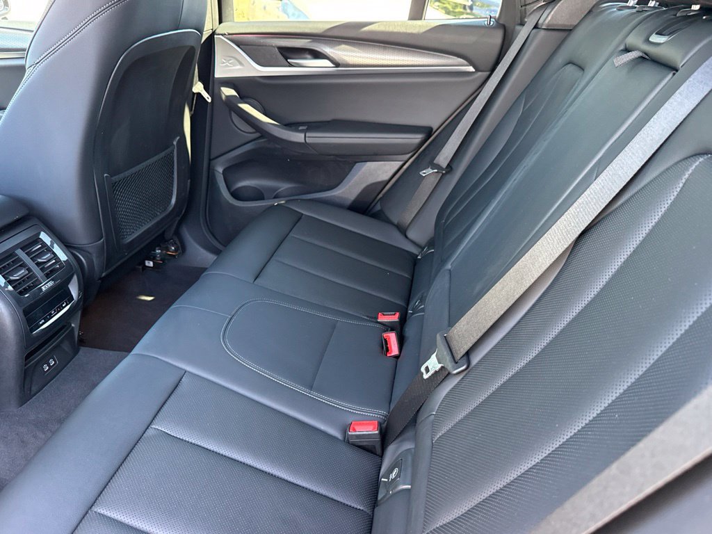 Certified 2024 BMW X3 sDrive30i w/ M Sport Package RWD image 32