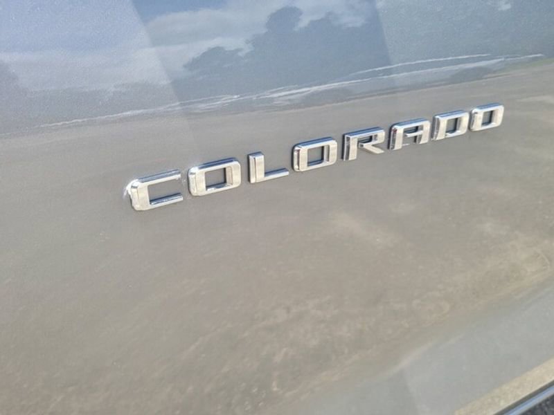 Used 2023 Chevrolet Colorado LT w/ LT Convenience Package II image 16