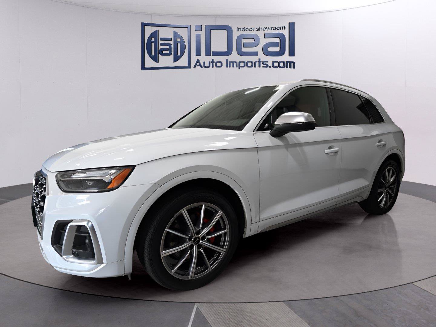 Used 2021 Audi SQ5 Premium Plus w/ Premium Plus Package AWD/4WD image 1