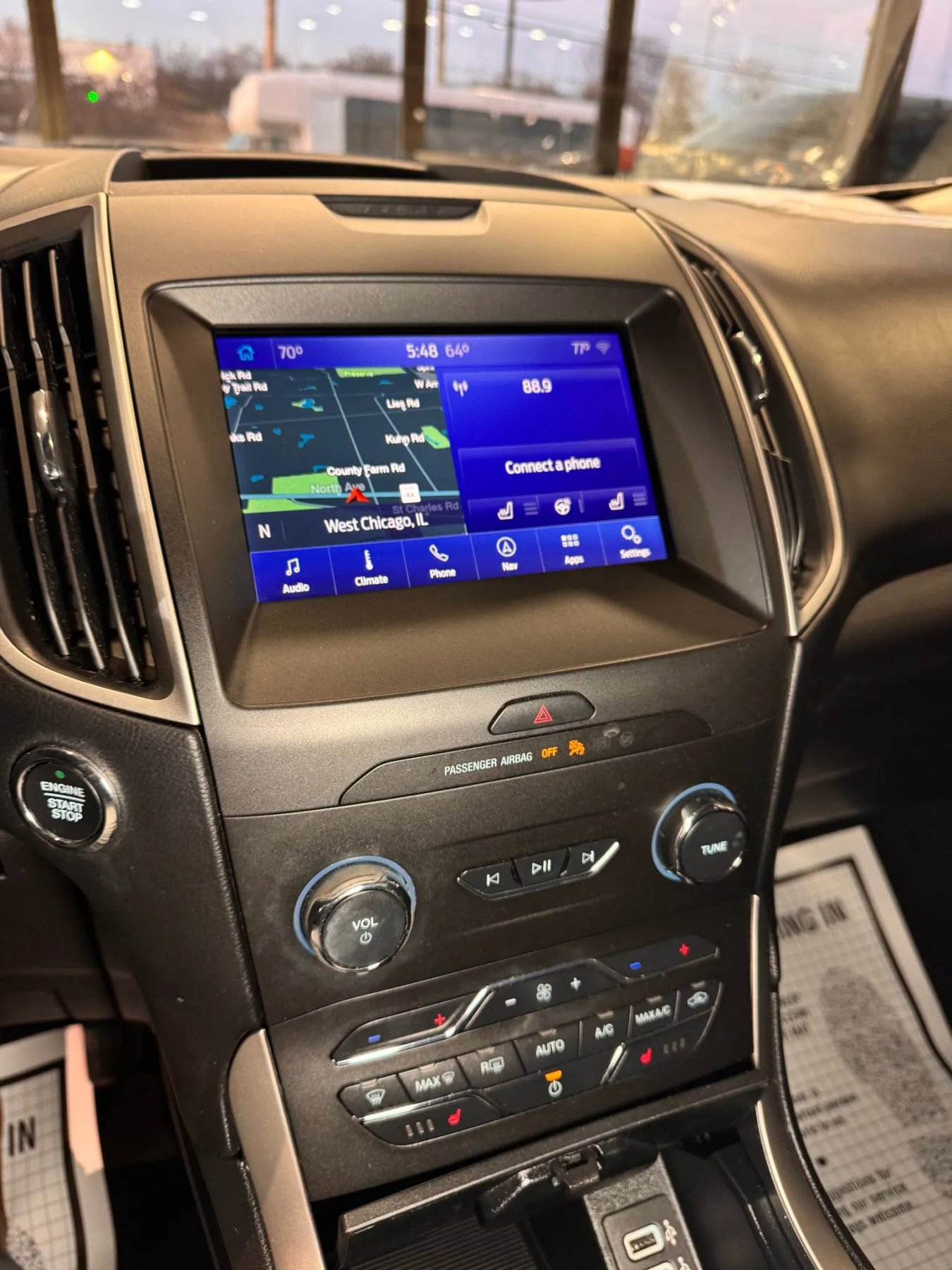 Used 2020 Ford Edge SEL w/ Cold Weather Package image 31