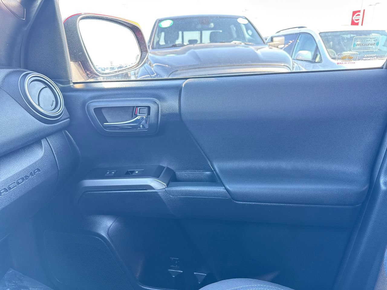 Used 2019 Toyota Tacoma TRD Sport image 26