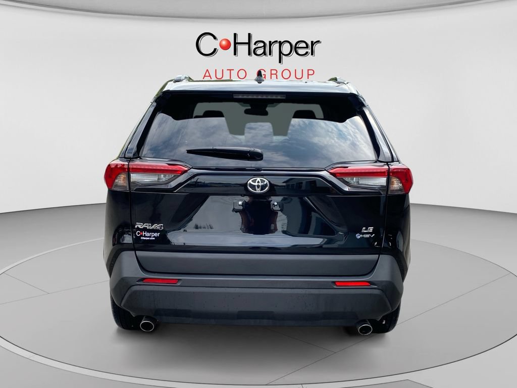 Used 2025 Toyota RAV4 LE AWD/4WD image 4