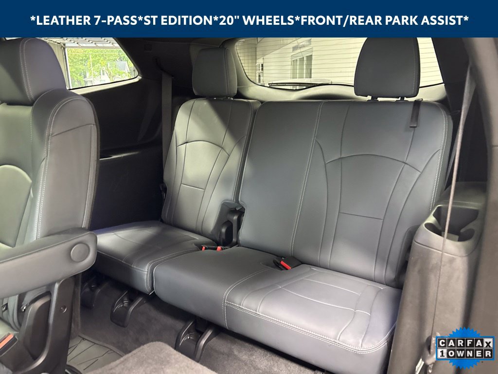 Used 2023 Buick Enclave Essence w/ Sport Touring Edition AWD/4WD image 39