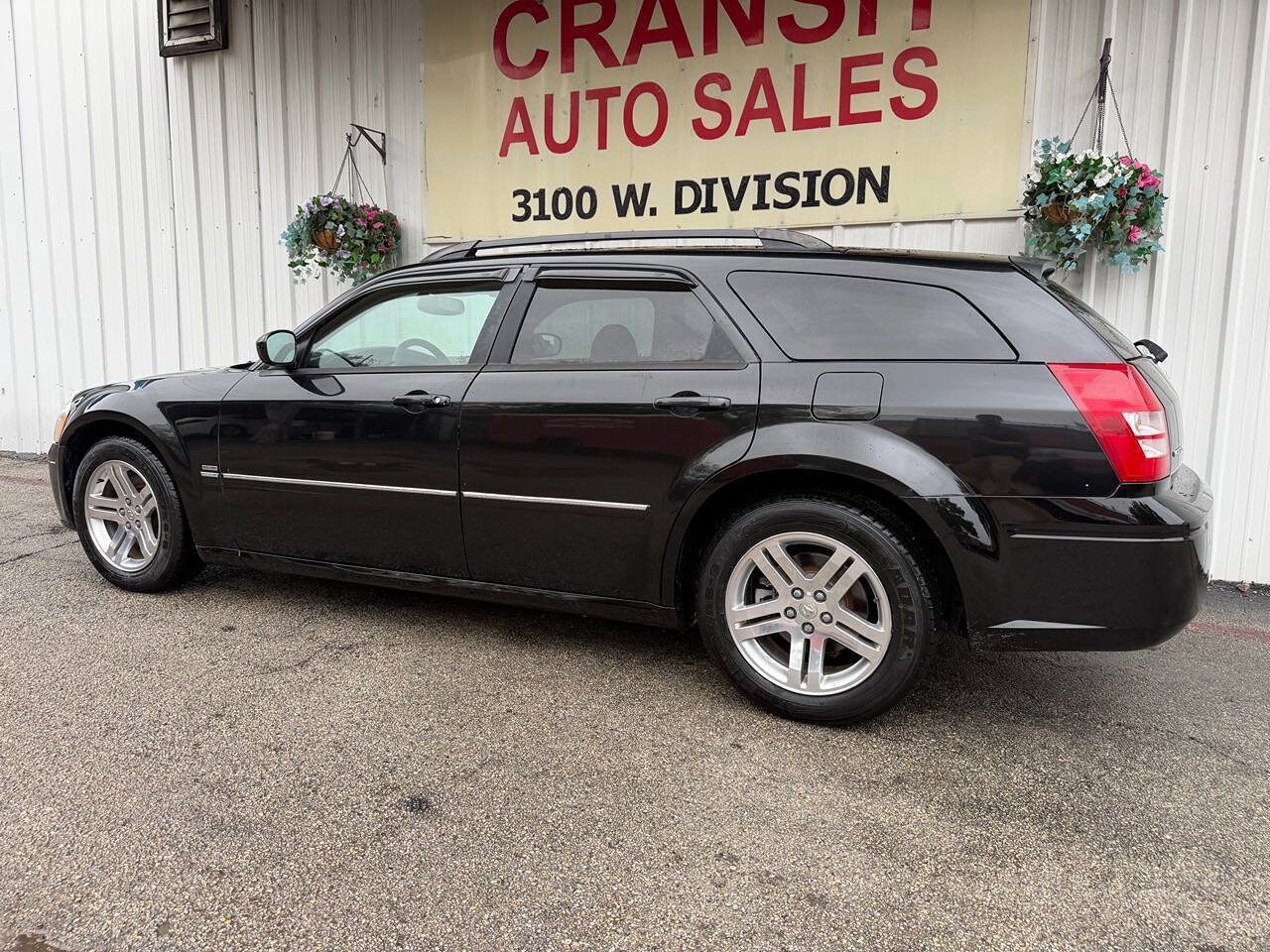 Used 2005 Dodge Magnum R/T w/ Convenience Group II RWD image 8