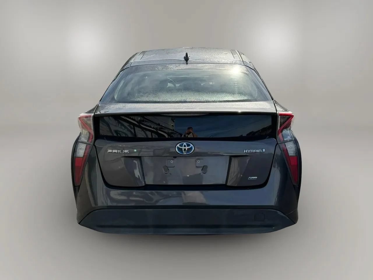 Used 2017 Toyota Prius Two FWD image 8