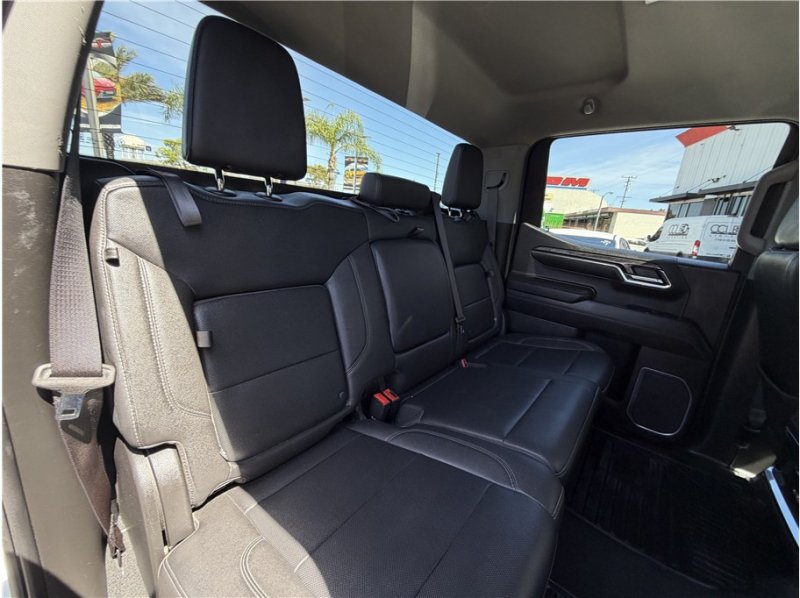 Used 2023 Chevrolet Silverado 1500 LTZ RWD image 28