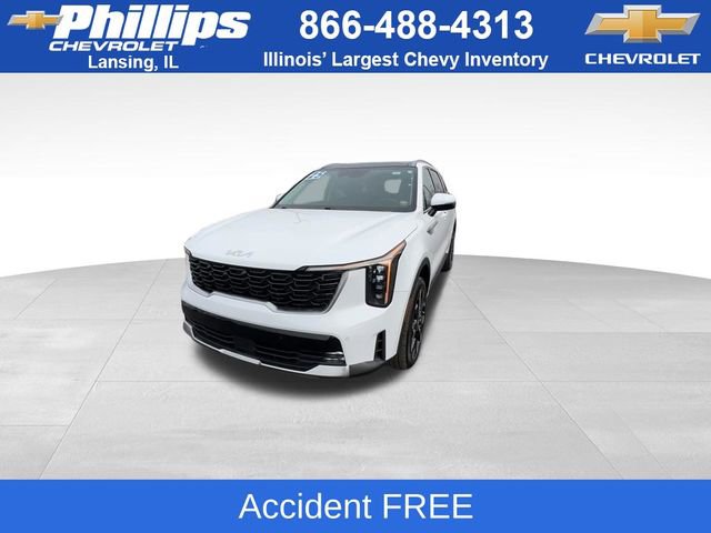 Used 2025 Kia Sorento EX w/ Panoramic Sunroof Package image 3
