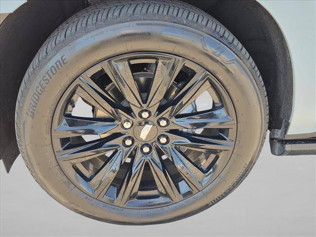 Used 2023 Cadillac Escalade ESV Sport Platinum AWD/4WD image 15