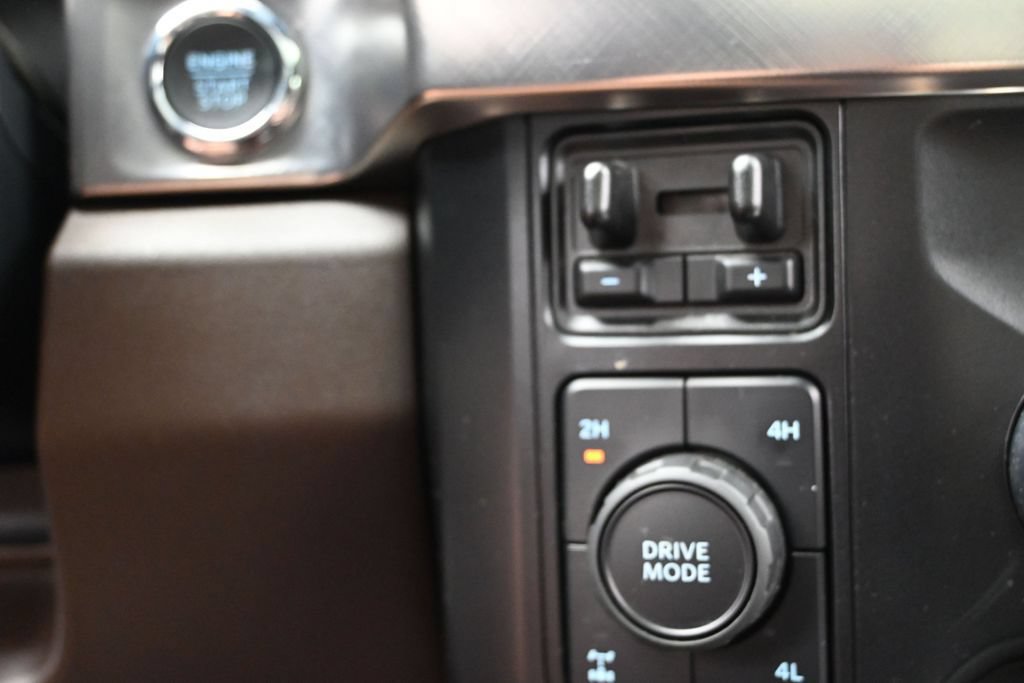 Used 2024 Ford F350 King Ranch w/ Chrome Package AWD/4WD image 38
