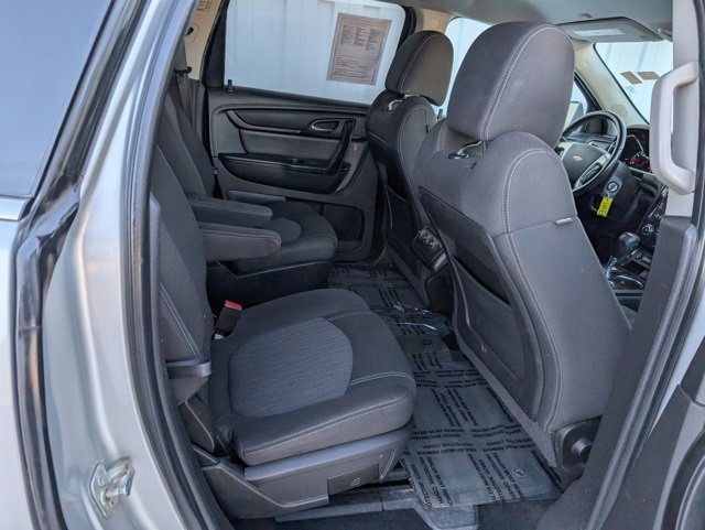 Used 2015 Chevrolet Traverse LT w/ Style and Technology Package image 28